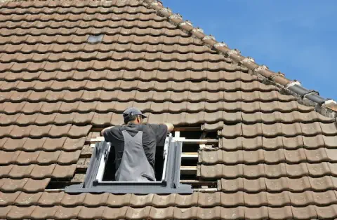 Pose de velux - Bormes-les-Mimosas